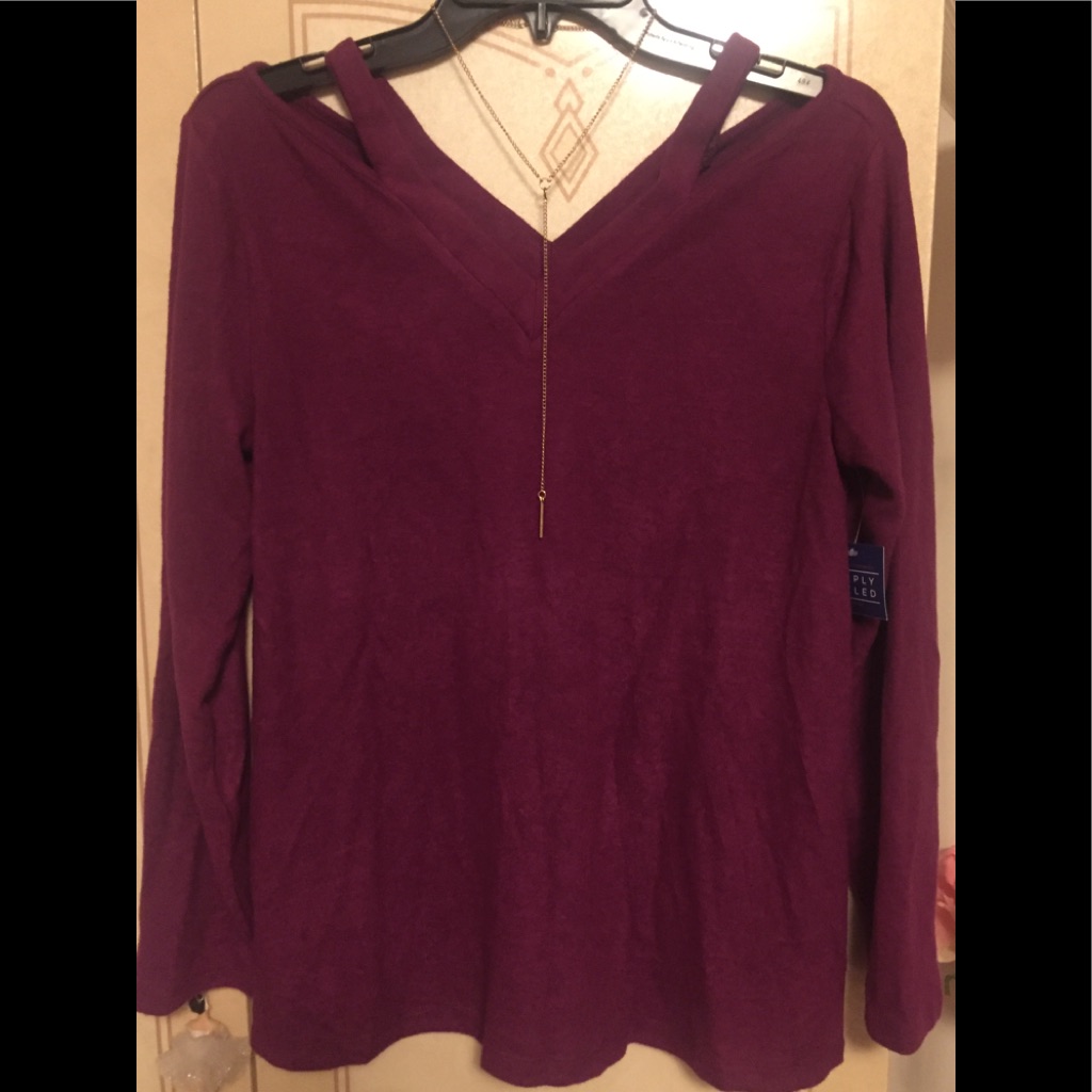 Split V-Neck Tunic Top